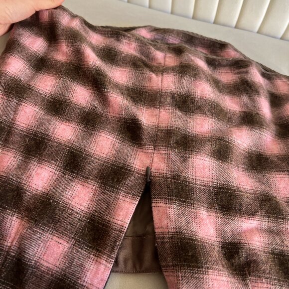 Aritzia Wilfred Classic Pink and Brown Plaid Mini Skirt in 0 or 00 - Picture 7 of 10